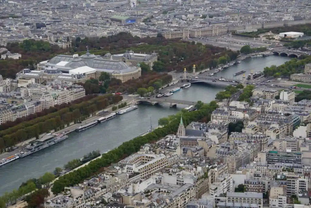 Partea de sus a Turnului Eiffel Paris, Franța