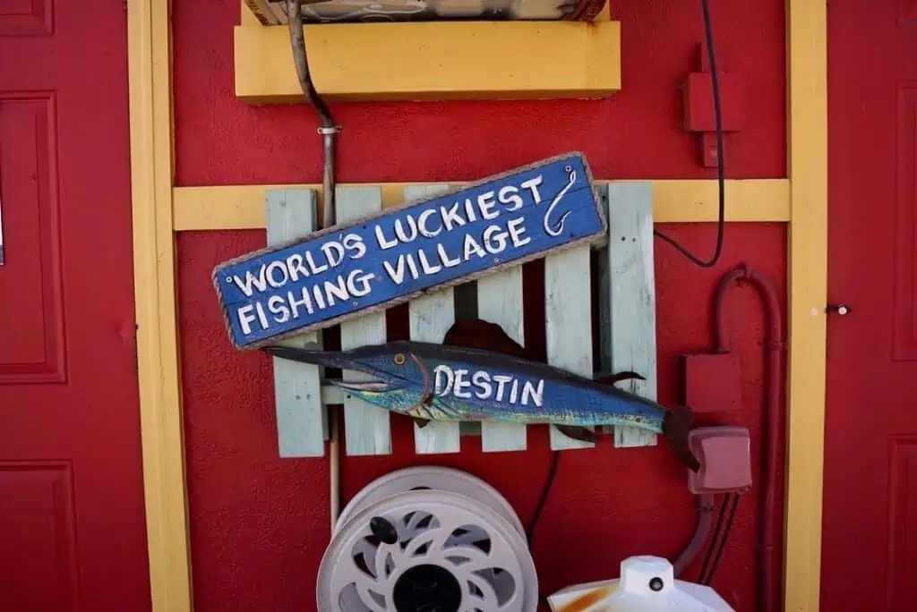 Destin, Florida, cel mai norocos sat de pescari din lume