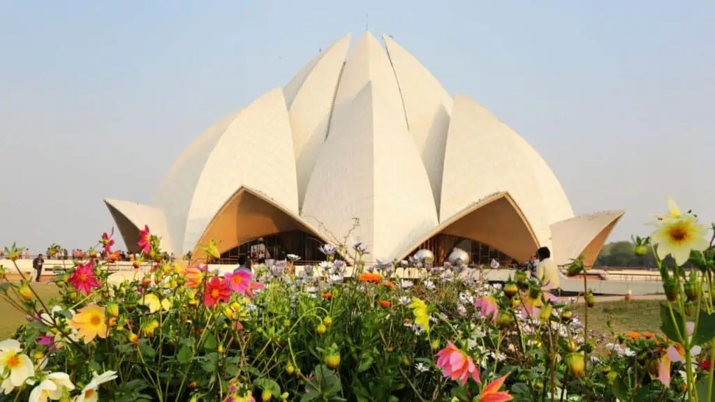 Templul Lotus al credinței Bahai din Delhi, India