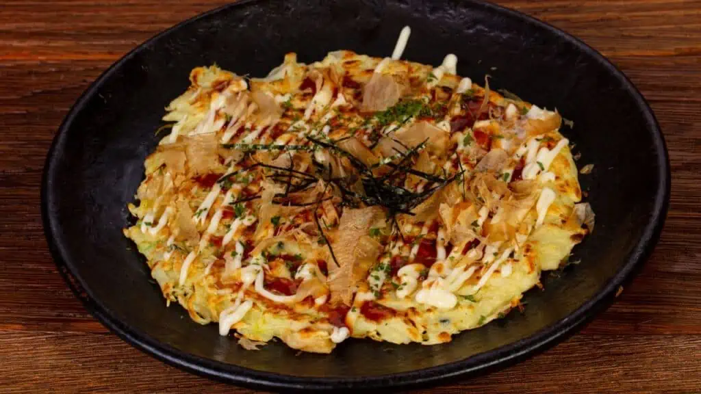 Okonomiyaki - clătită japoneză