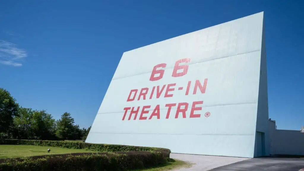 Route 66 Drive-In în Carthage, Missouri 