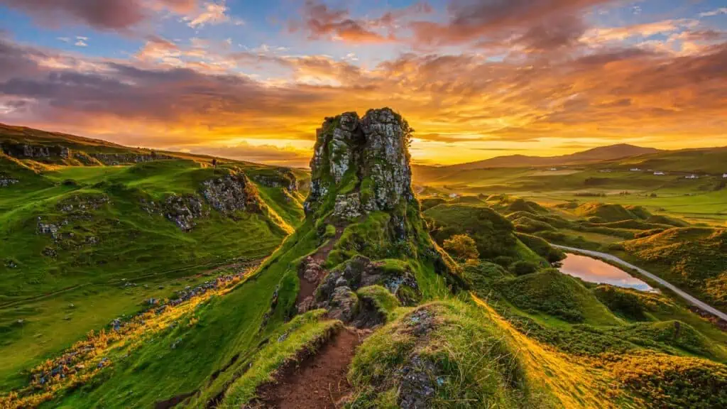 Castelul Ewen Mountain pe insula Skye, Scoția