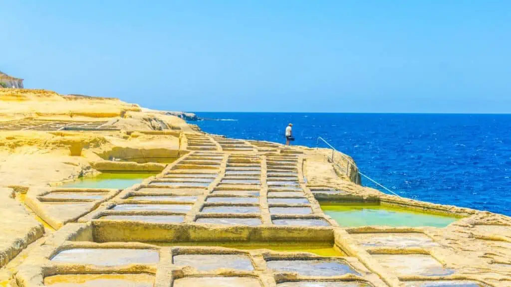 Saline lângă Marsalforn în Gozo