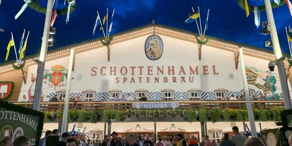 Munchen Oktoberfest: 10 sfaturi pentru cea mai bună experiență de festival