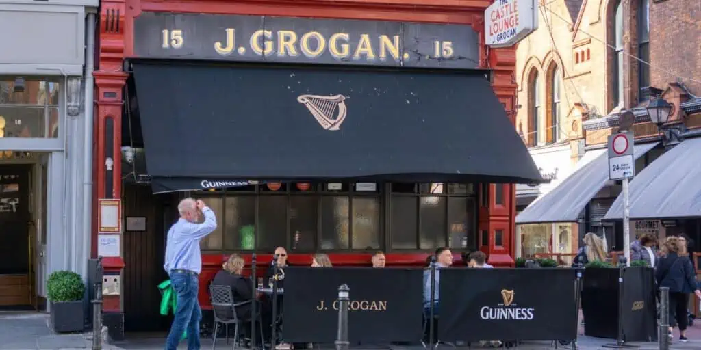 Dublin, Irlanda - J. Grogan