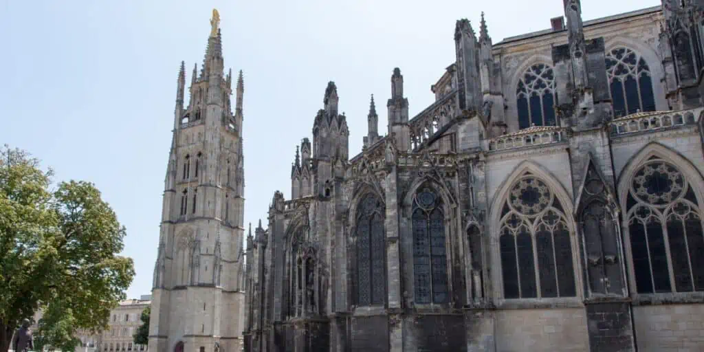 Catedrala Saint André și Turnul Pey Berland din Bordeaux, Franța